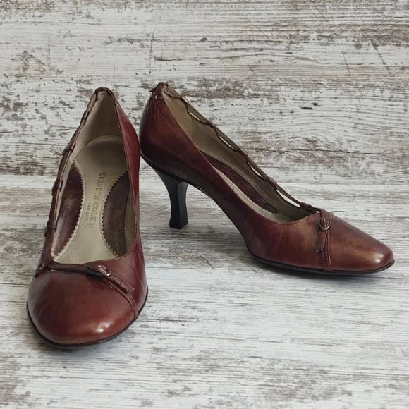 🟦NWOT Kenneth Cole NY Italian Leather Heels - Picture 5 of 13